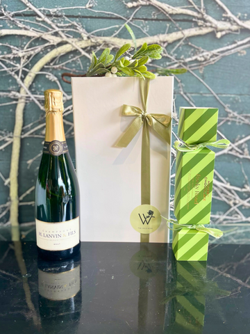 The Perfect Champagne Gift Basket-Local NZ Florist -The Wild Rose | Nationwide delivery, Free for orders over $100 | Flower Delivery Auckland