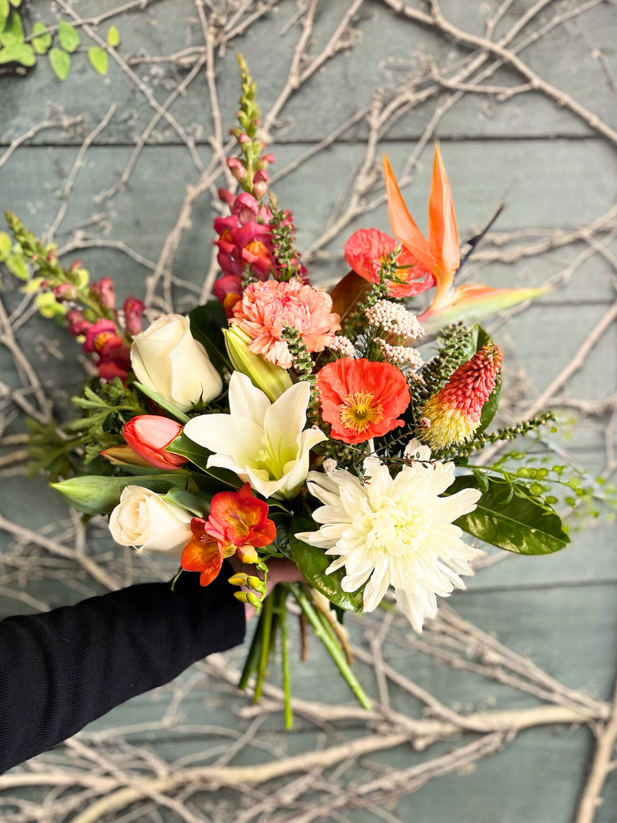 Peaches and Cream - Staff Favourite-Local NZ Florist -The Wild Rose | Nationwide delivery, Free for orders over $100 | Flower Delivery Auckland