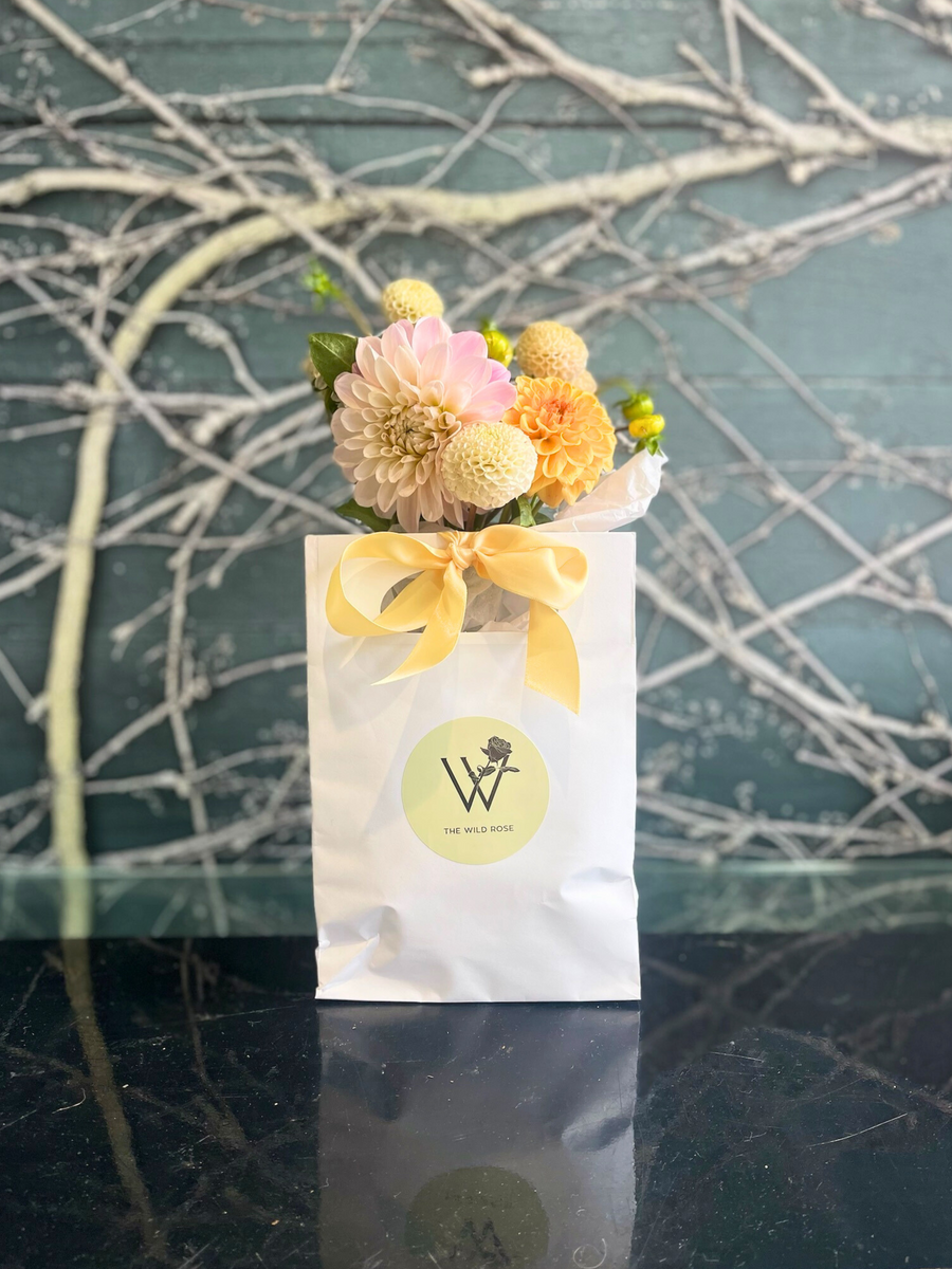 Seasonal Bloom Bag-Local NZ Florist -The Wild Rose | Nationwide delivery, Free for orders over $100 | Flower Delivery Auckland