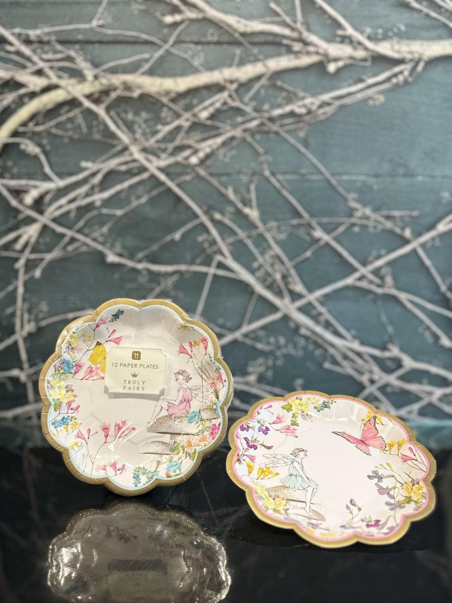 Truly Fairy Scallop 12 Paper Plates-Local NZ Florist -The Wild Rose | Nationwide delivery, Free for orders over $100 | Flower Delivery Auckland