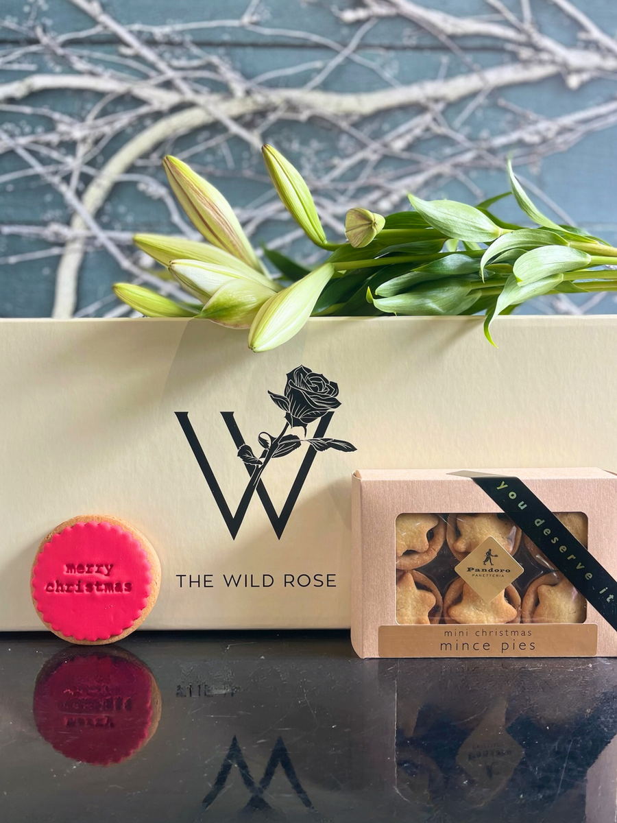 Holiday Bloom & Bliss-Local NZ Florist -The Wild Rose | Nationwide delivery, Free for orders over $100 | Flower Delivery Auckland