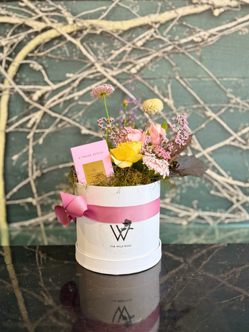 Scented Petals Gift Box-Local NZ Florist -The Wild Rose | Nationwide delivery, Free for orders over $100 | Flower Delivery Auckland