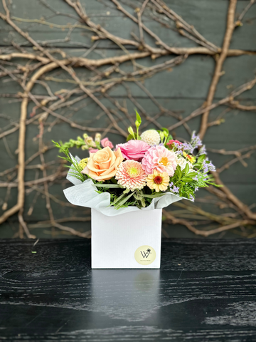 Mini Posies-Local NZ Florist -The Wild Rose | Nationwide delivery, Free for orders over $100 | Flower Delivery Auckland